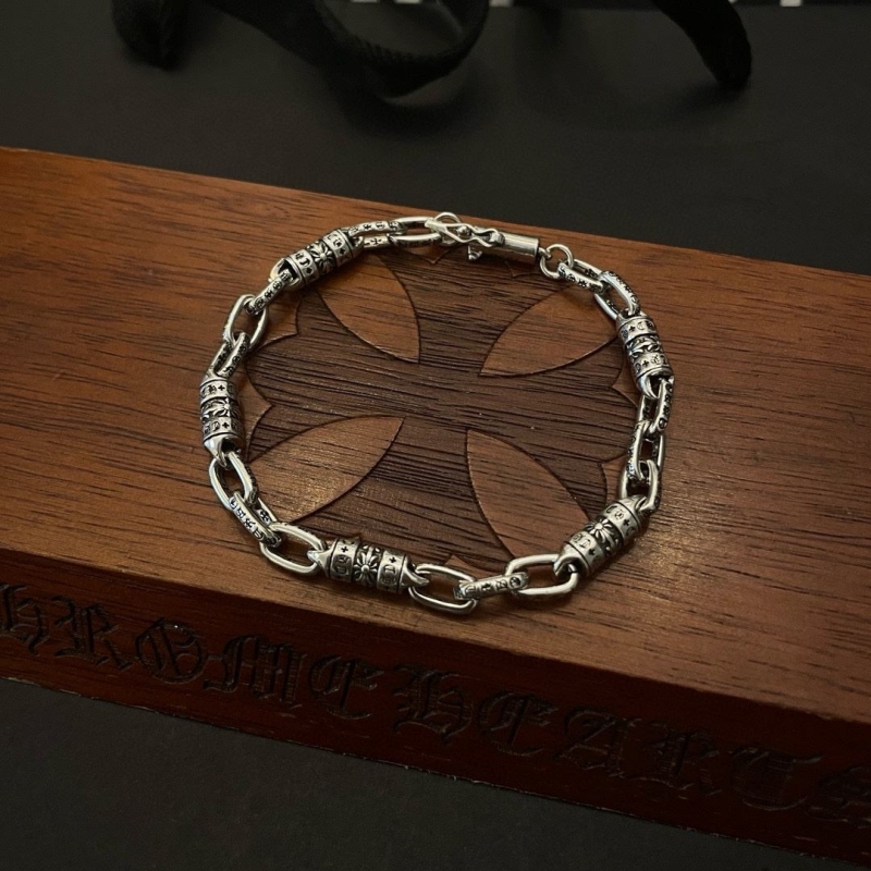 Ch*0me He**ts bracelets